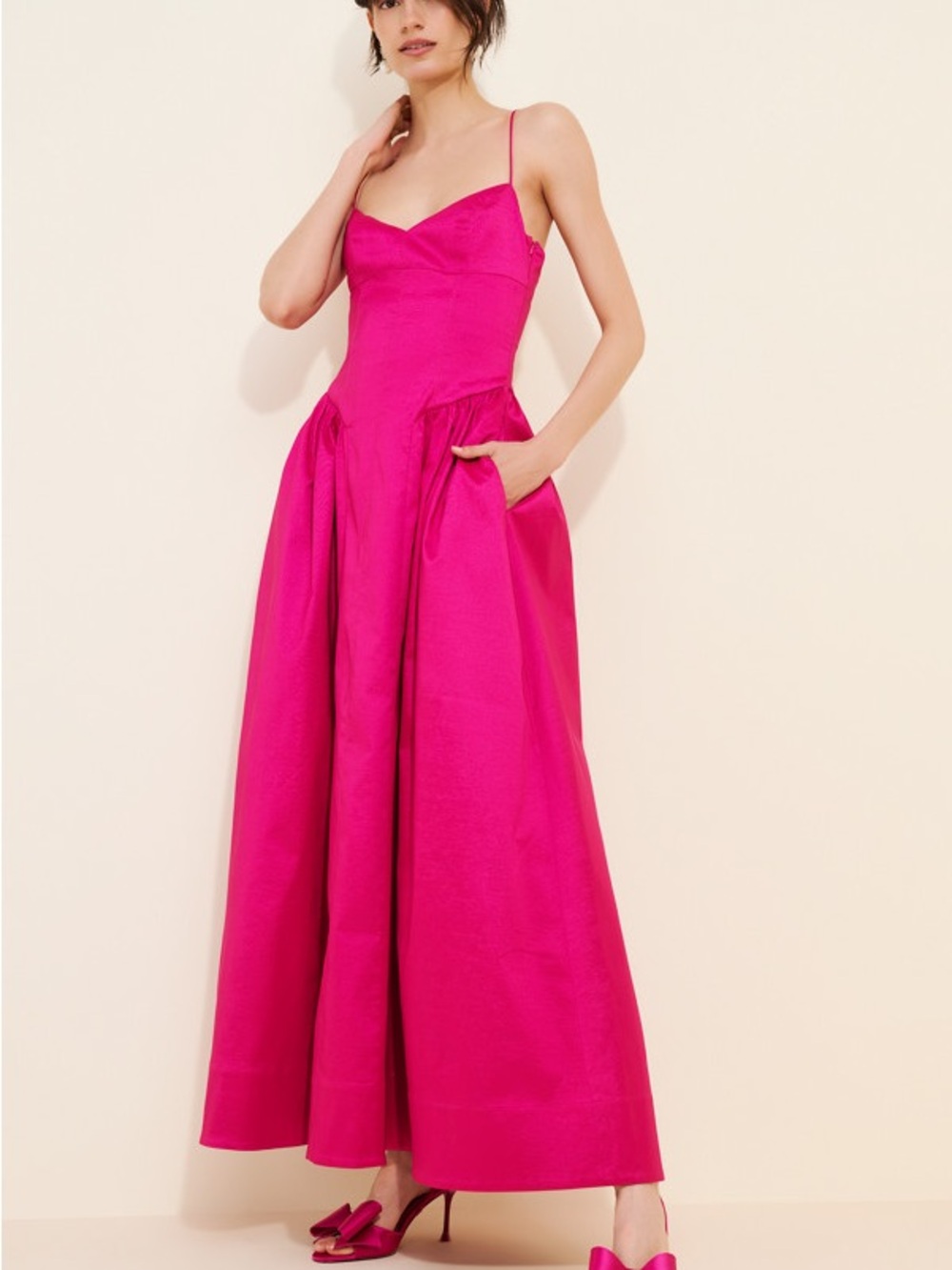 Hansen & Gretel Bellini Taffeta Gown size medium